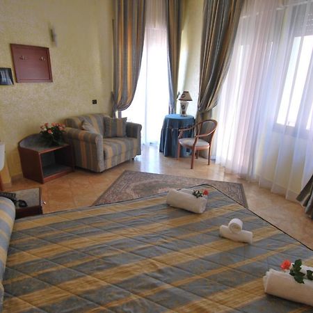 Hotel San Giuseppe - Cityhotel Catanzaro Eksteriør billede