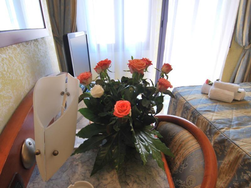 Hotel San Giuseppe - Cityhotel Catanzaro Eksteriør billede