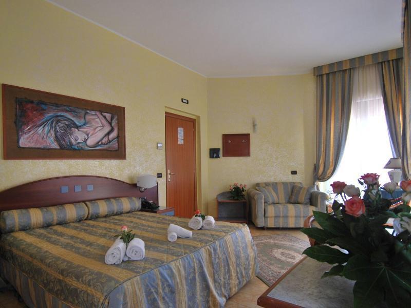 Hotel San Giuseppe - Cityhotel Catanzaro Eksteriør billede