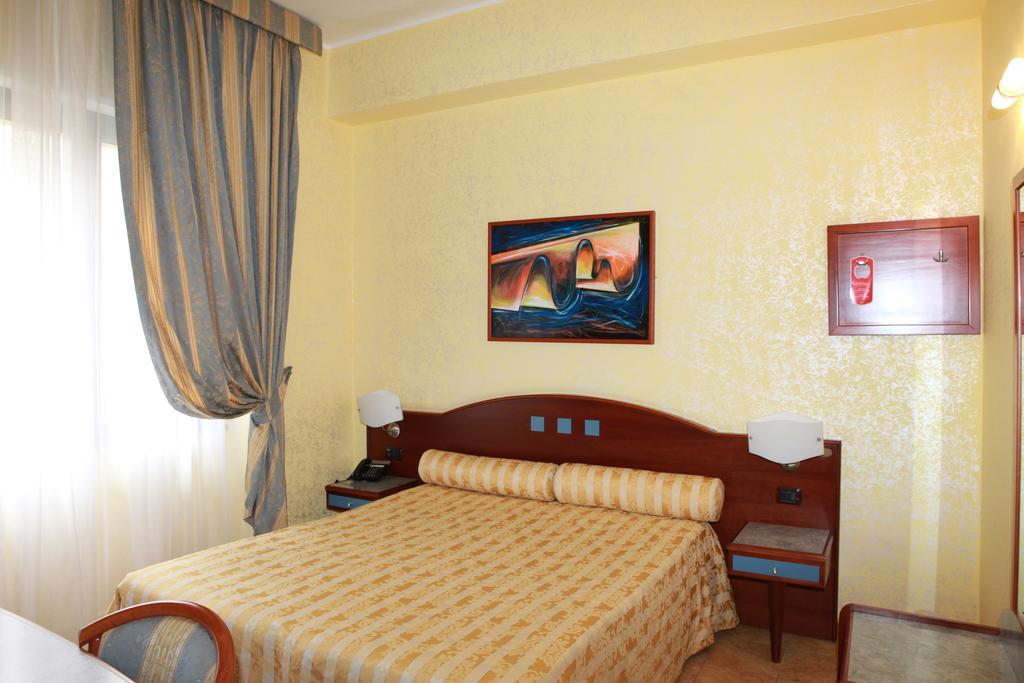 Hotel San Giuseppe - Cityhotel Catanzaro Eksteriør billede