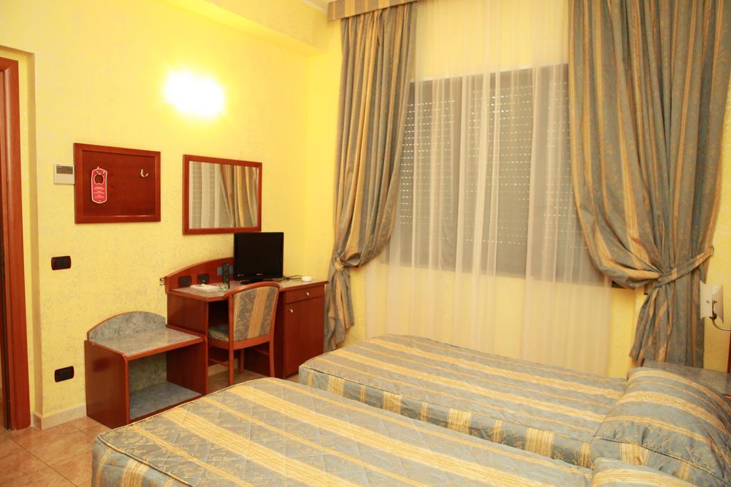 Hotel San Giuseppe - Cityhotel Catanzaro Eksteriør billede